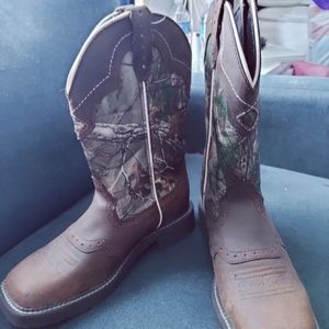 Women's boots